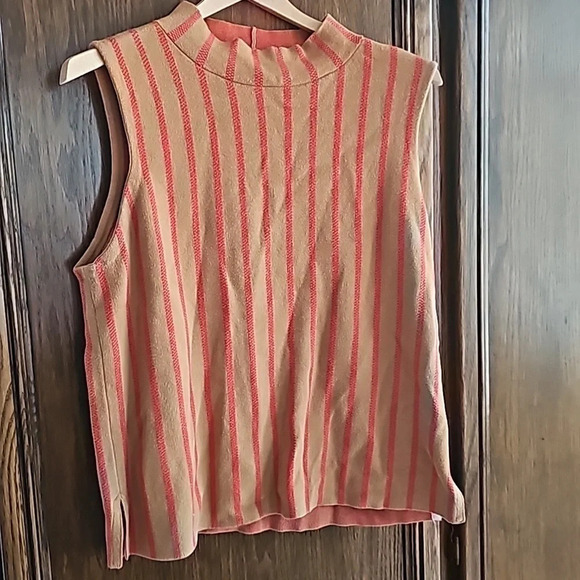 Anthropologie Sweaters - Anthropologie sweater Moth sleeveless size XL brown and red stripes